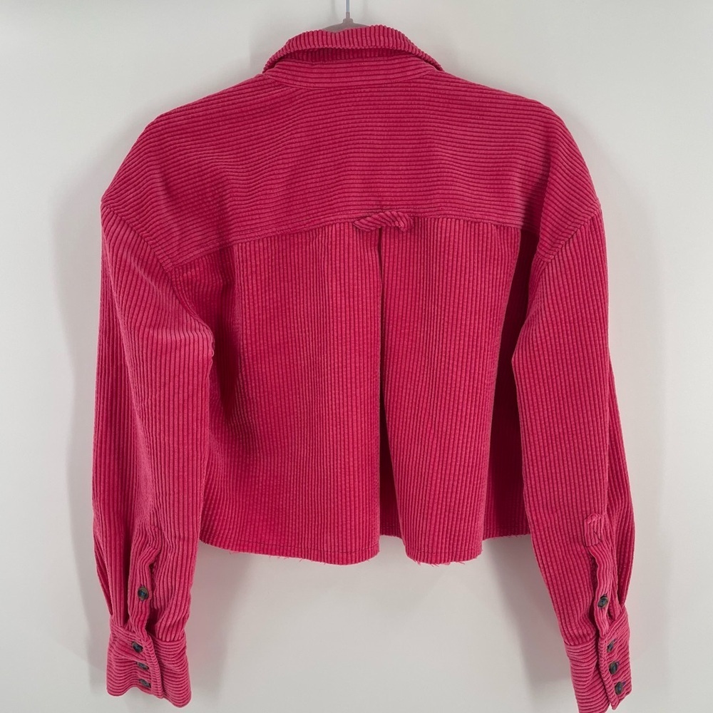 Urban Outfitters BDG Rodney Hot Pink Corduroy Cropped Button-Down Shirt Jacket - Picture 8 of 13
